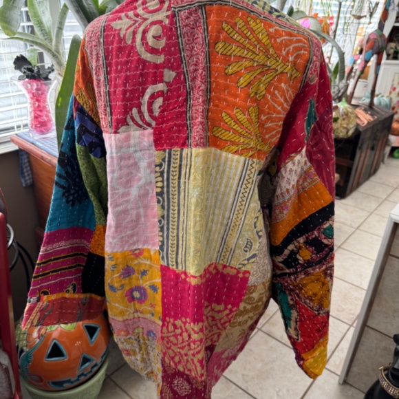 Custom Colorful Patchwork Jacket with large pockets - Picture 3 of 3